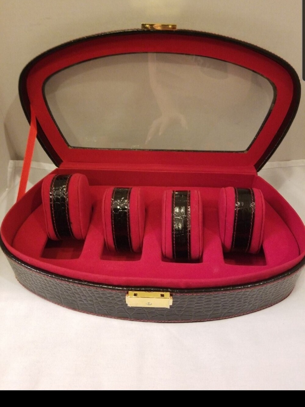 Black Croc-Effect Men's Watch Travel Case with Red Interior